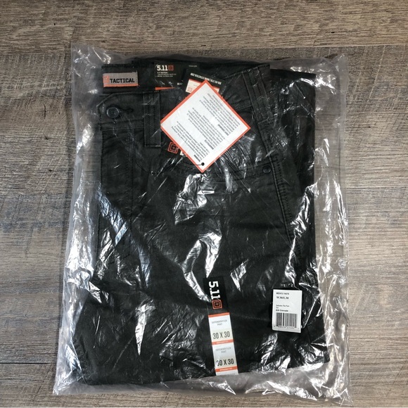 5.11 Tactical Defender flex pants - Picture 1 of 3
